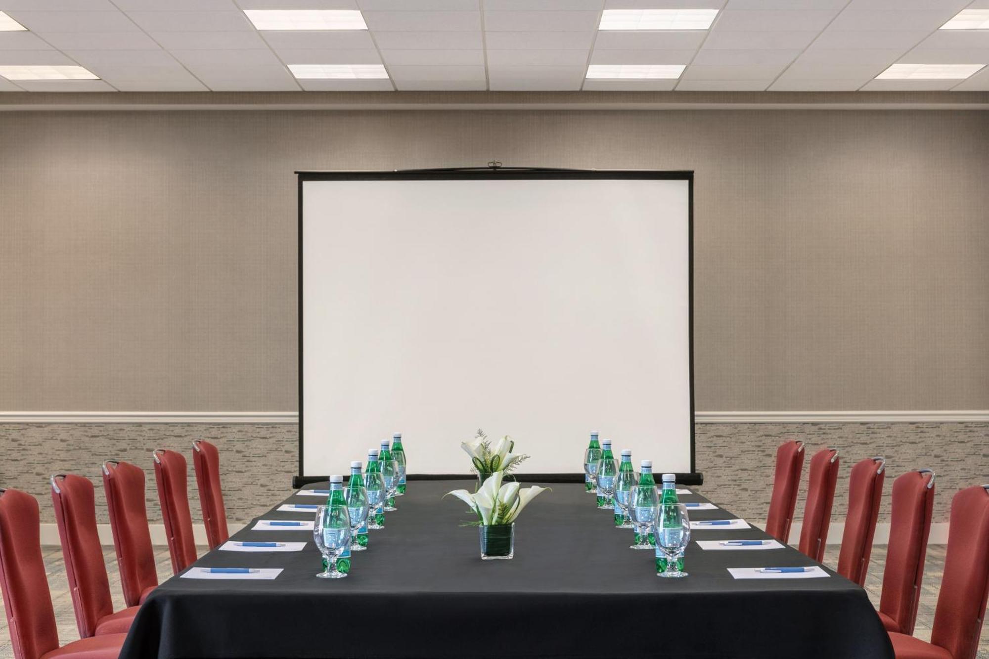 Four Points By Sheraton Sacramento Airport Екстер'єр фото