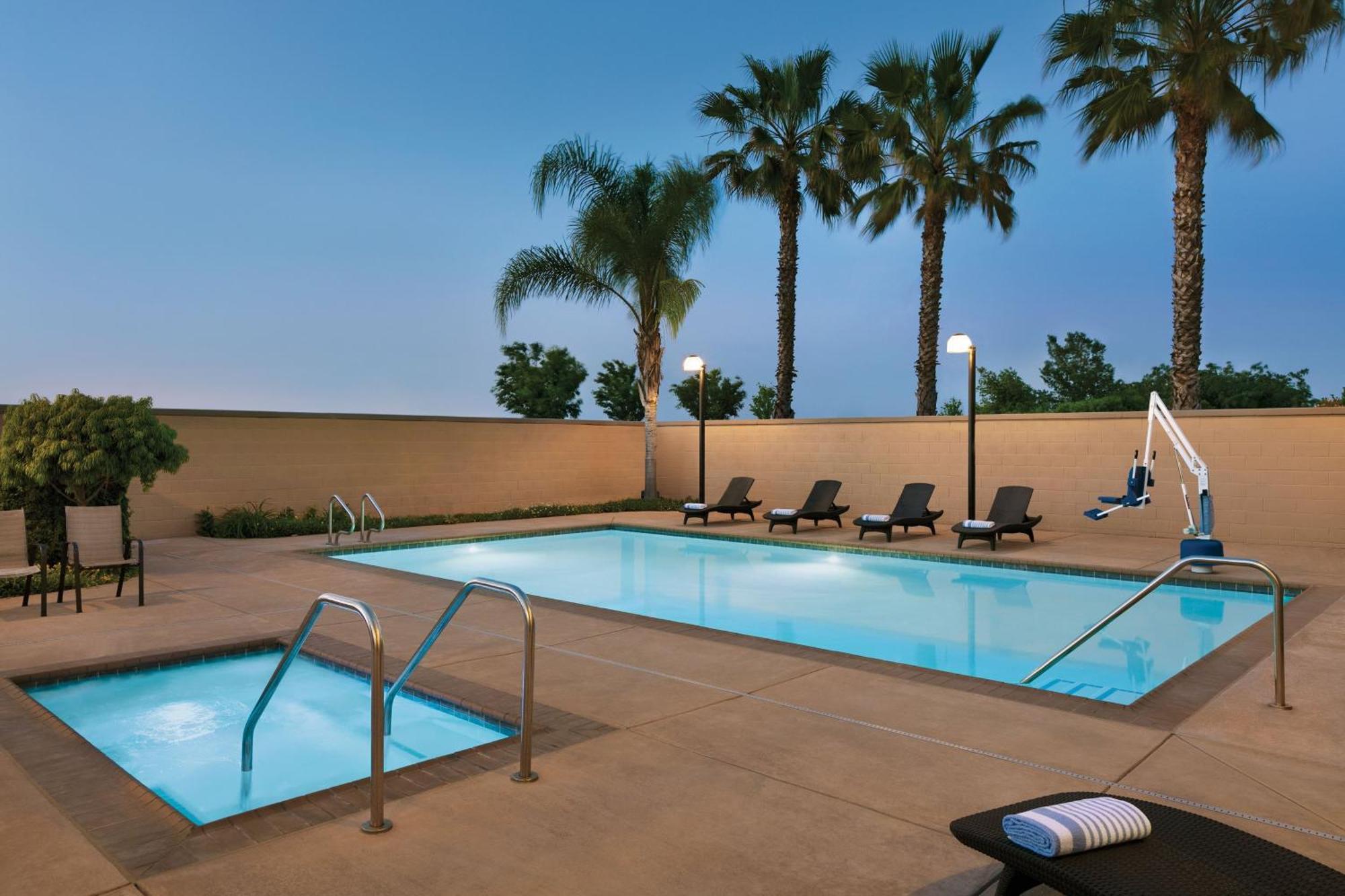 Four Points By Sheraton Sacramento Airport Екстер'єр фото